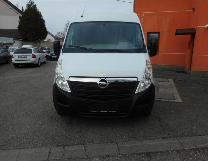 Opel Movano 2