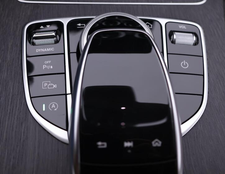 Mercedes-Benz Třídy C 37