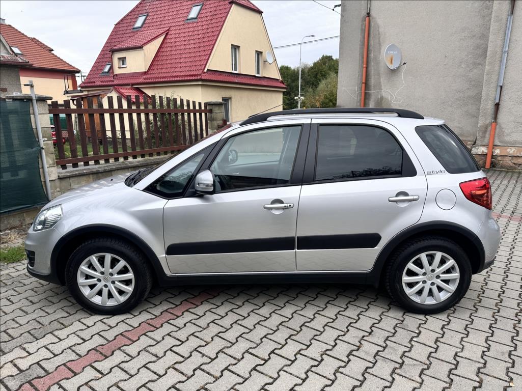 Suzuki SX4