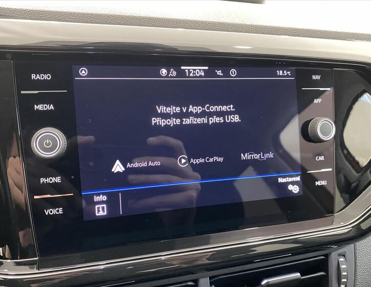 Volkswagen T-Cross 17