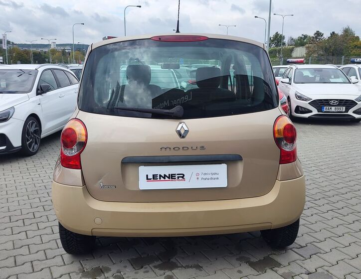 Renault Modus 6