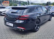 Hyundai Genesis 5