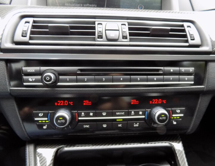 BMW Řada 5 35