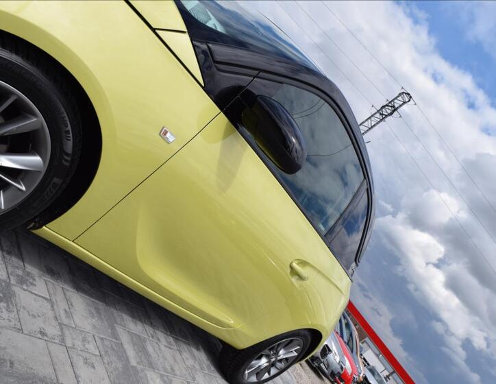 Opel Adam 8