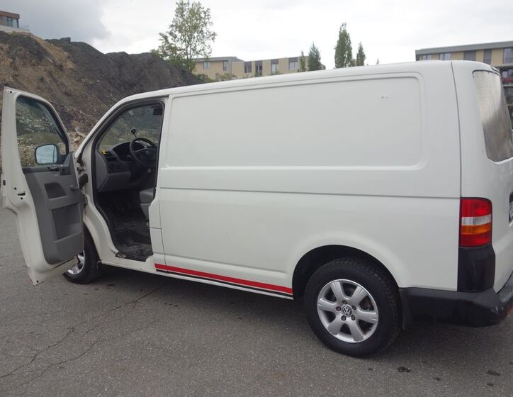 Volkswagen Transporter 12