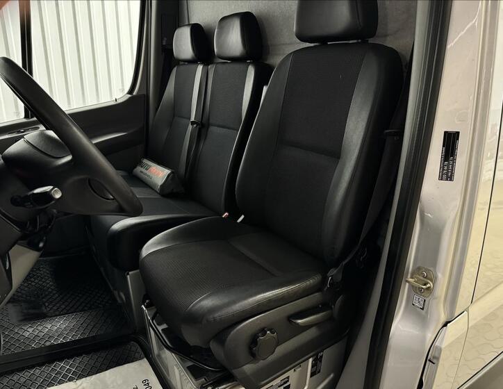Mercedes-Benz Sprinter 31