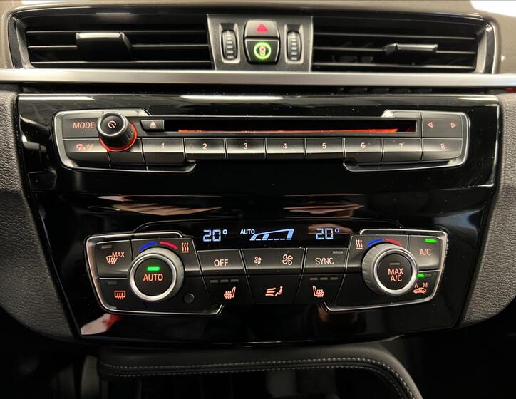 BMW X1 16