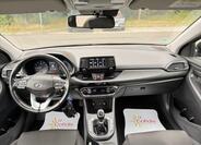 Hyundai i30 25