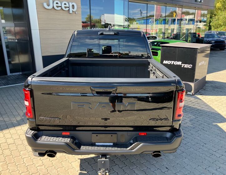 Dodge RAM 19