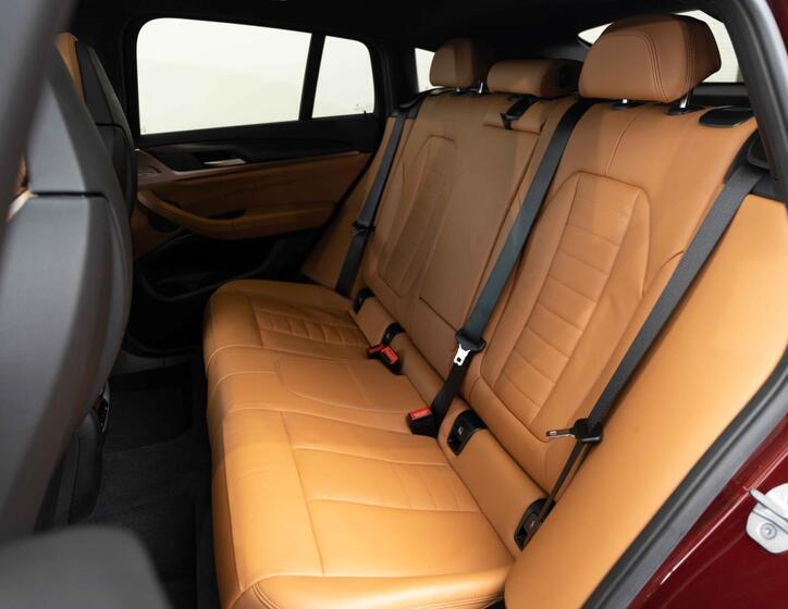 BMW X4 22