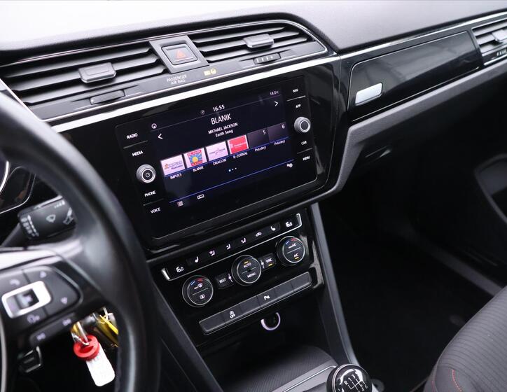 Volkswagen Touran 22