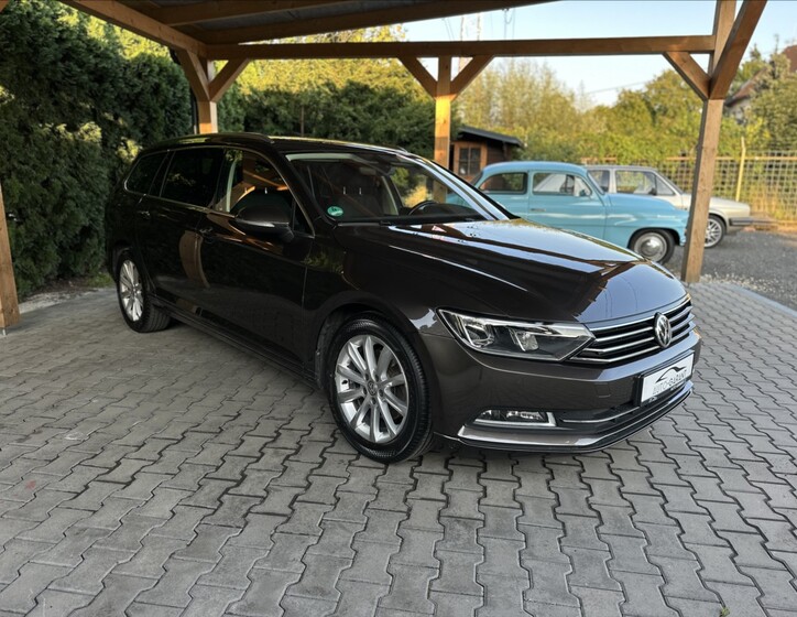 Volkswagen Passat 2