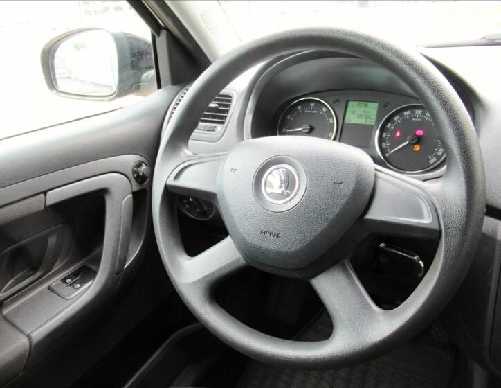 Škoda Fabia 12