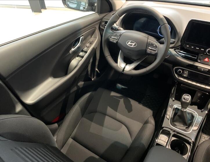 Hyundai i30 14