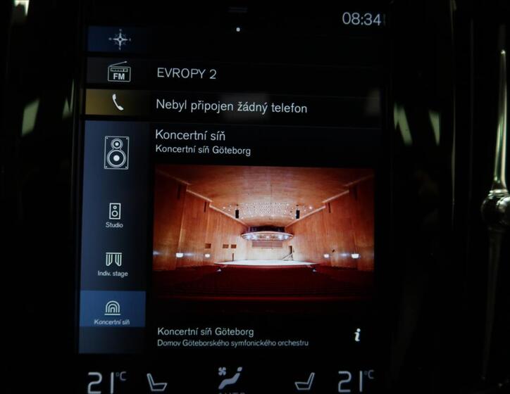Volvo V90 27