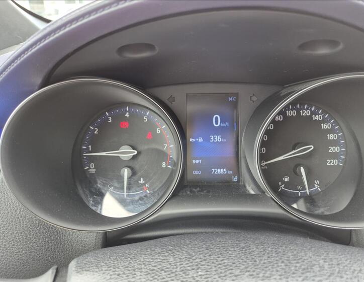 Toyota C-HR 10