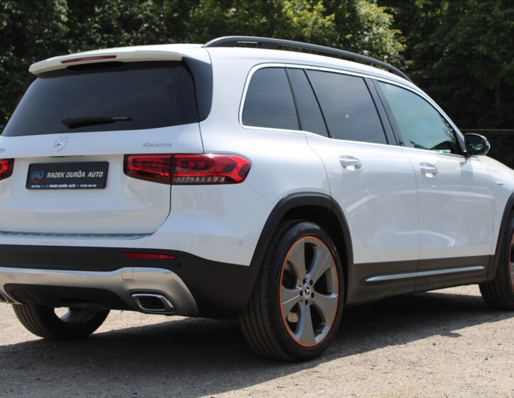 Mercedes-Benz GLB 5