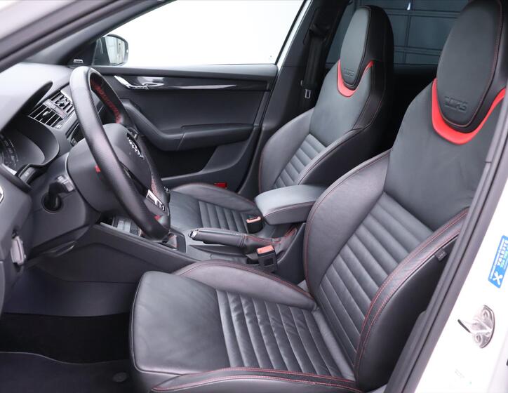 Škoda Octavia 12