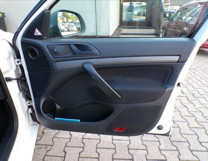 Škoda Octavia 31