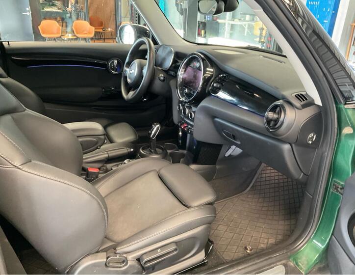 Mini Cooper 6