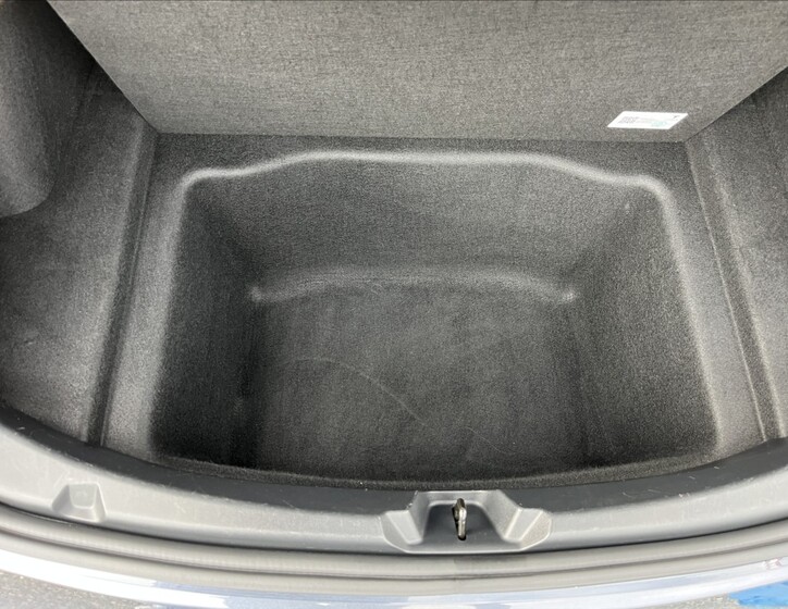 Tesla Model 3 38