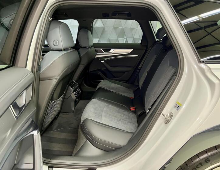 Audi A6 Allroad 12