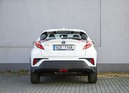 Toyota C-HR 6