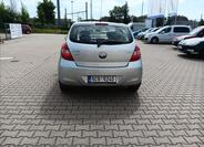 Hyundai i20 4