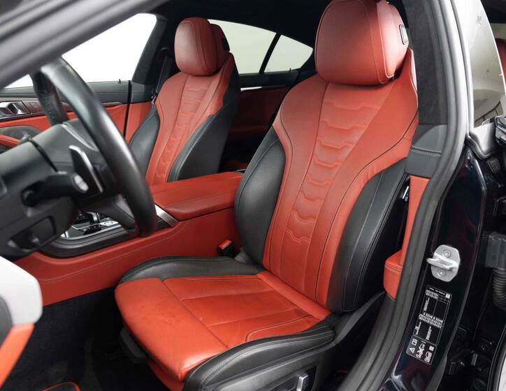 BMW Řada 8 18