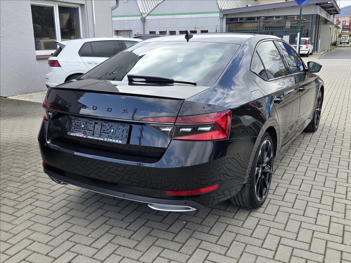 Škoda Superb