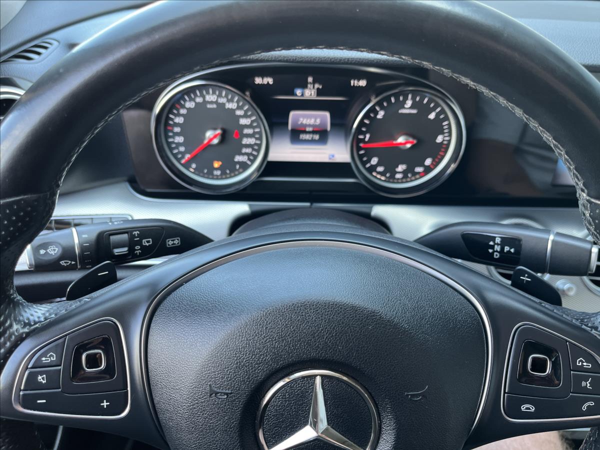 Mercedes-Benz Třídy E