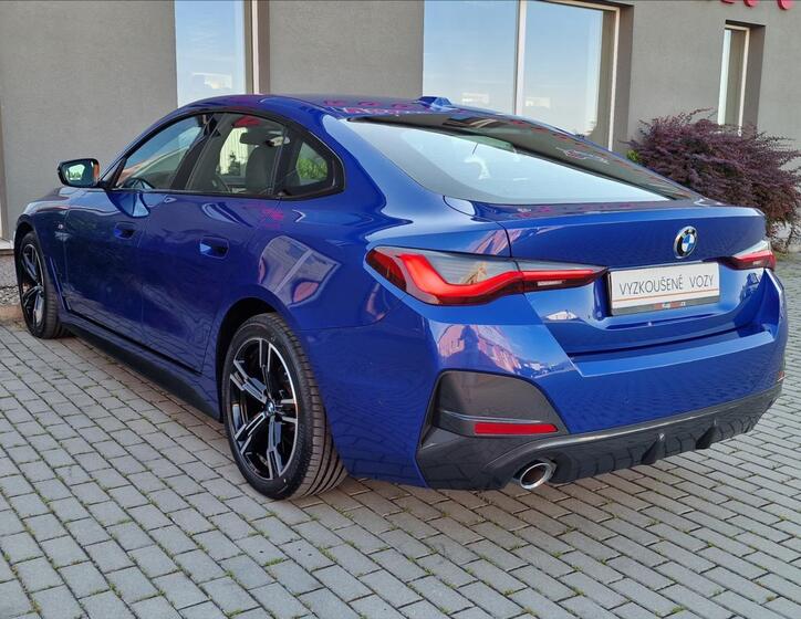 BMW Řada 4 8