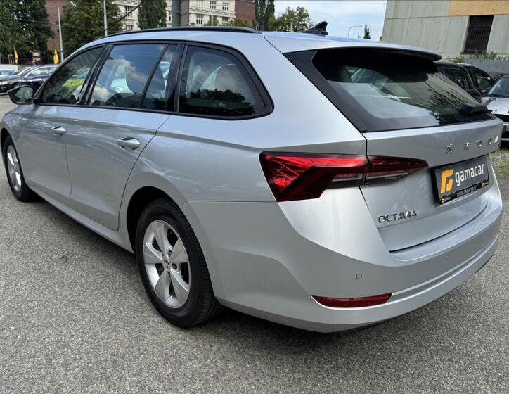Škoda Octavia 8