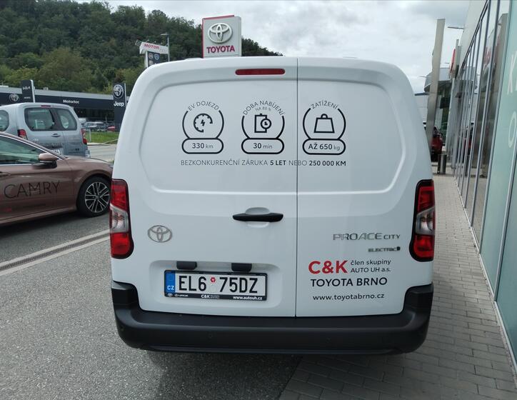 Toyota ProAce City 6