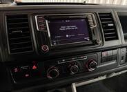 Volkswagen Transporter 24