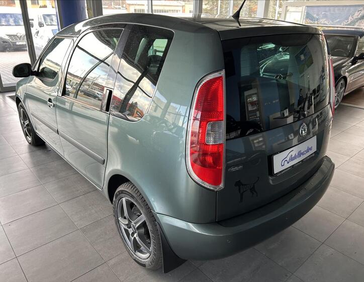 Škoda Roomster 4