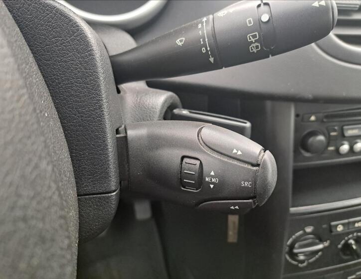 Peugeot 207 21