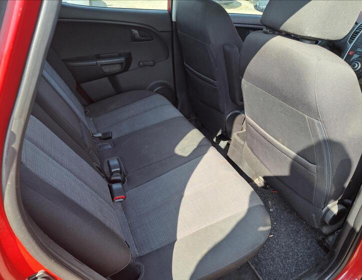KIA Venga 31