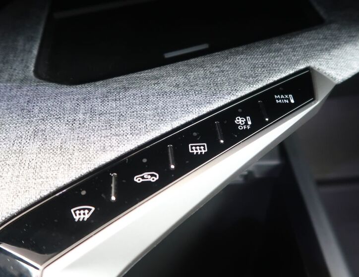 Peugeot 5008 33