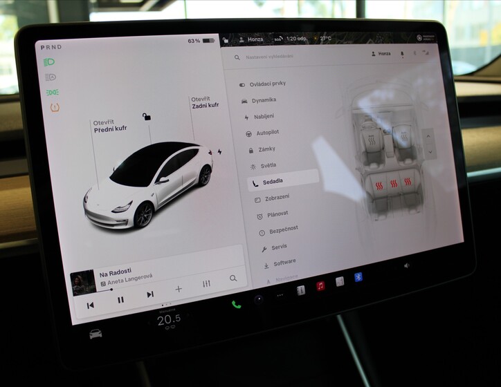 Tesla Model 3 17