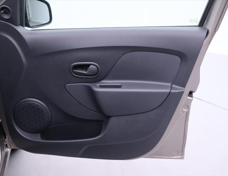 Dacia Sandero 13