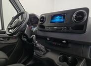 Mercedes-Benz Sprinter 15