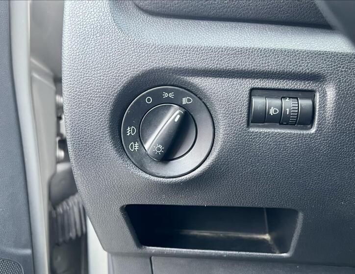 Škoda Roomster 32