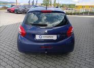 Peugeot 208 11