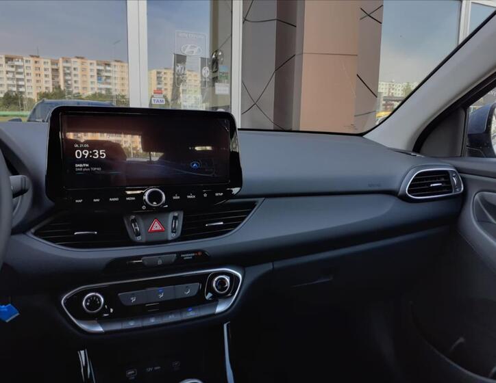 Hyundai i30 6