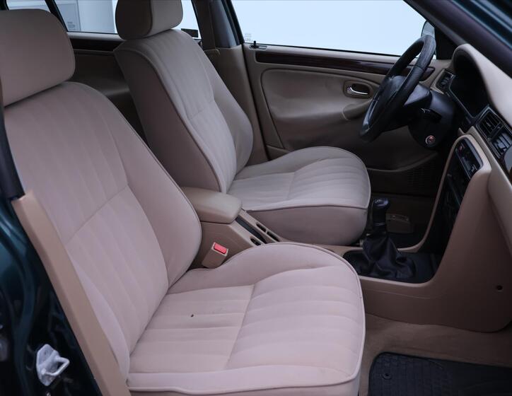Rover 400 12