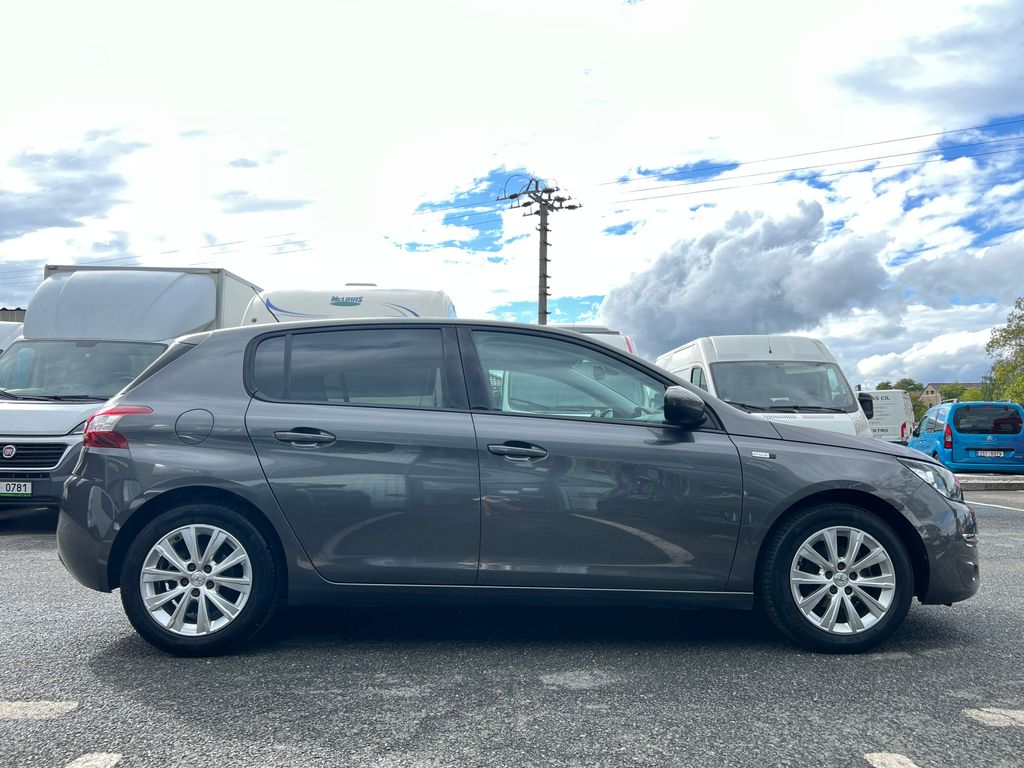 Peugeot 308