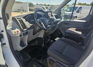 Ford Transit 7