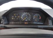 Mercedes-Benz 124 18