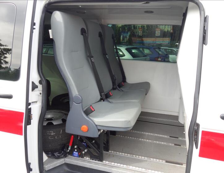 Volkswagen Transporter 12